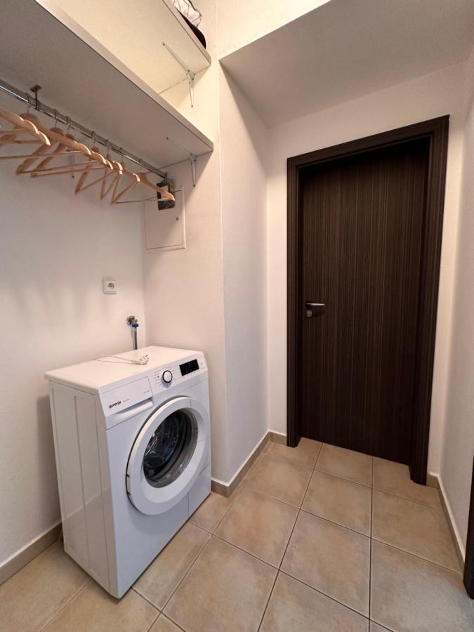 Apartman Ab Kryte Parkovani Zdarma Ceske Budejovice Exterior photo